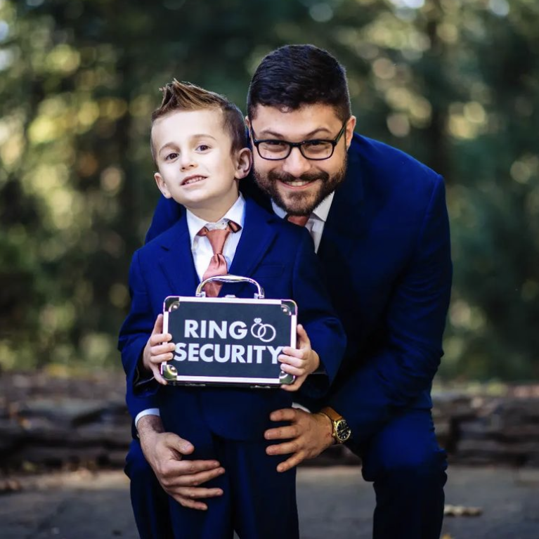 THE RING LEGEND Personalizable Ring Security Case for Ring Bearer